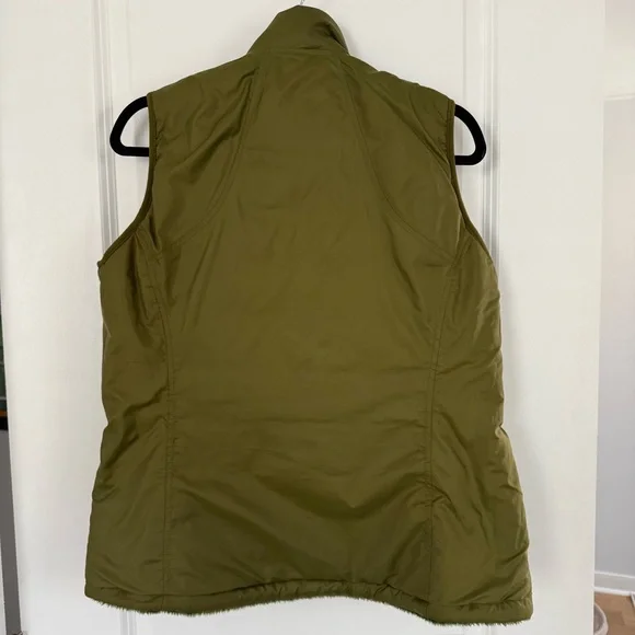 The North Face reversible zip-up vest - Picture 3 of 6